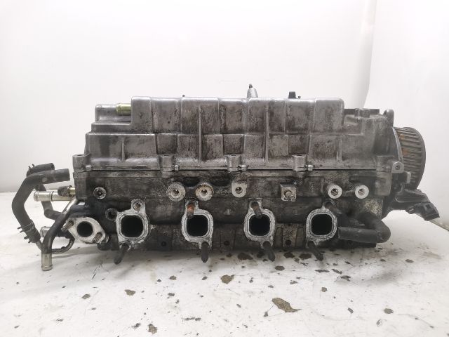 bontott TOYOTA AVENSIS T25 Hengerfej