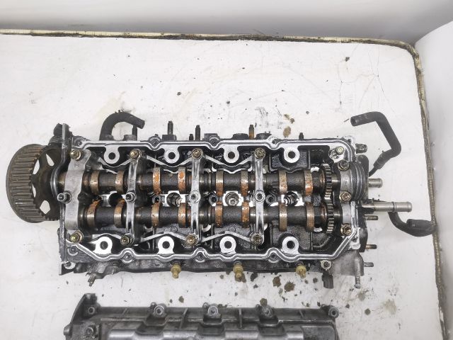 bontott TOYOTA AVENSIS T25 Hengerfej