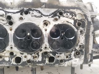 bontott TOYOTA AVENSIS T25 Hengerfej