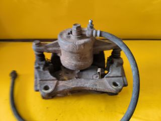 bontott TOYOTA AVENSIS T25 Jobb első Féknyereg Munkahengerrel