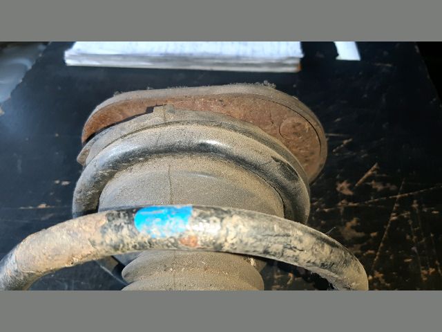 bontott TOYOTA AVENSIS T25 Jobb első Gólyaláb (Lengécsillapító, Rugó)