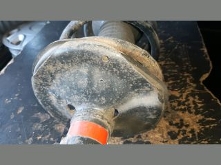 bontott TOYOTA AVENSIS T25 Jobb első Gólyaláb (Lengécsillapító, Rugó)