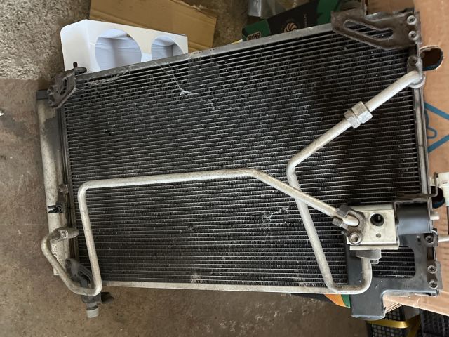 bontott TOYOTA AVENSIS T25 Klímahűtő Radiátor