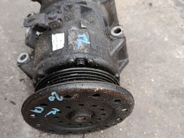 bontott TOYOTA AVENSIS T25 Klímakompresszor