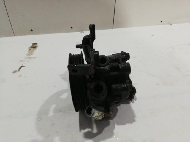 bontott TOYOTA AVENSIS T25 Kormányszervó Motor (Hidraulikus)