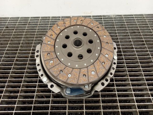 bontott TOYOTA AVENSIS T25 Kuplung Tárcsa