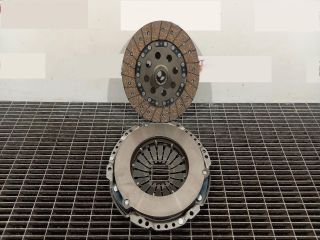 bontott TOYOTA AVENSIS T25 Kuplung Tárcsa