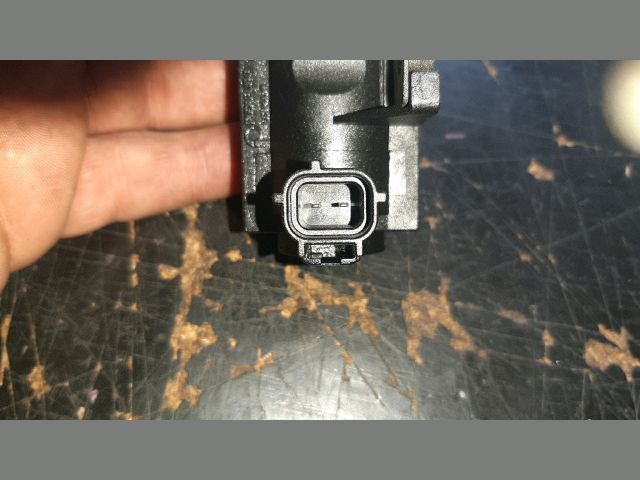 bontott TOYOTA AVENSIS T25 Lefújószelep