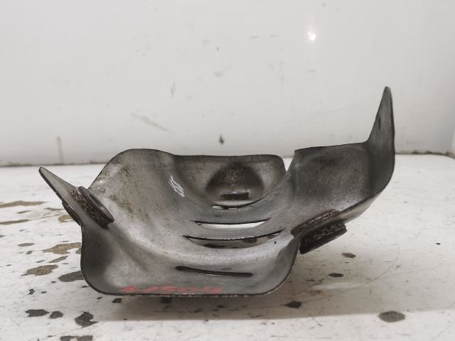 bontott TOYOTA AVENSIS T25 Leömlő Hővédő Lemez