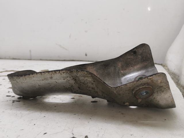 bontott TOYOTA AVENSIS T25 Leömlő Hővédő Lemez