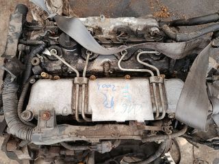 bontott TOYOTA AVENSIS T25 Motor (Fűzött blokk hengerfejjel)