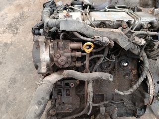 bontott TOYOTA AVENSIS T25 Motor (Fűzött blokk hengerfejjel)