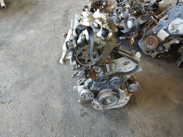 bontott TOYOTA AVENSIS T25 Motor (Fűzött blokk hengerfejjel)