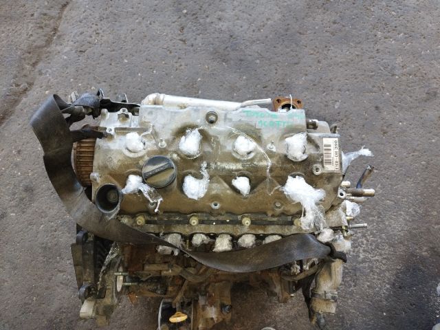 bontott TOYOTA AVENSIS T25 Motor (Fűzött blokk hengerfejjel)