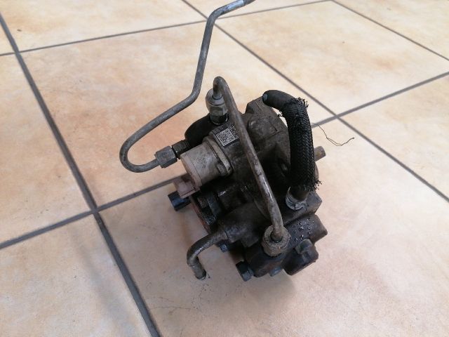 bontott TOYOTA AVENSIS T25 Nagynyomású Szivattyú