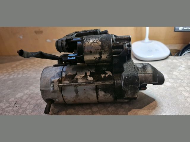 bontott TOYOTA AVENSIS T25 Önindító