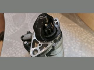 bontott TOYOTA AVENSIS T25 Önindító