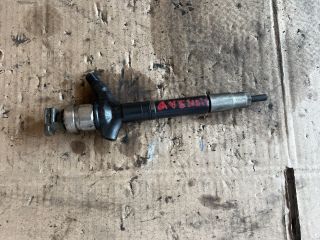 bontott TOYOTA AVENSIS T25 Porlasztó (1 db)