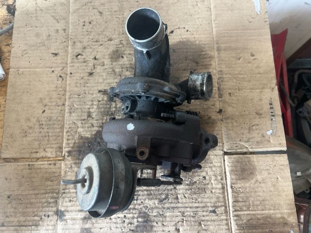 bontott TOYOTA AVENSIS T25 Turbó