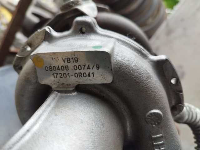 bontott TOYOTA AVENSIS T25 Turbó