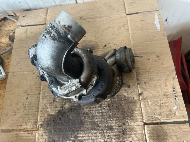 bontott TOYOTA AVENSIS T25 Turbó