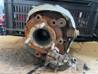 bontott TOYOTA AVENSIS T25 Turbó