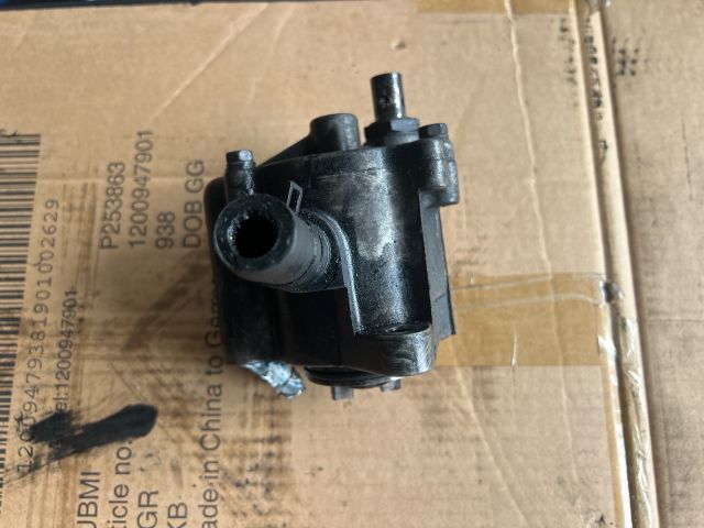 bontott TOYOTA AVENSIS T25 Vákumpumpa