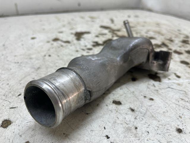 bontott TOYOTA AVENSIS T25 Vízcső