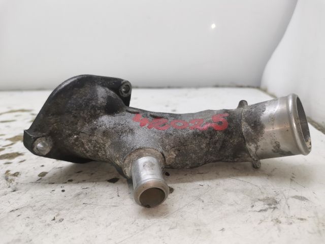 bontott TOYOTA AVENSIS T25 Vízcső