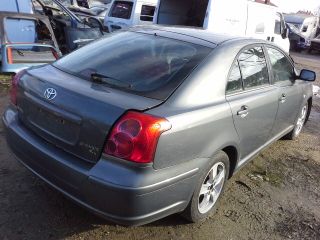 bontott TOYOTA AVENSIS T25 Homlokfal (Üres lemez)