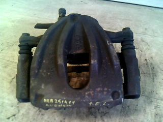 bontott TOYOTA AVENSIS T25 Jobb első Féknyereg Munkahengerrel