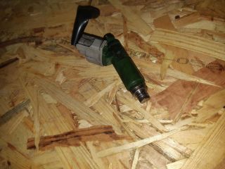 bontott TOYOTA AVENSIS T25 Porlasztó (1 db)