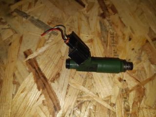 bontott TOYOTA AVENSIS T25 Porlasztó (1 db)