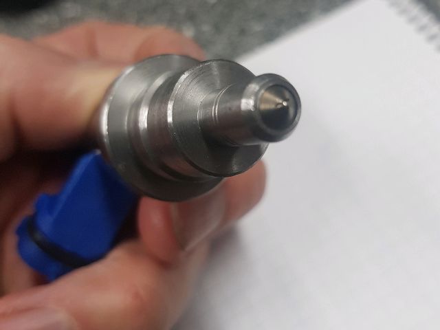 bontott TOYOTA AVENSIS T25 Porlasztó (1 db)