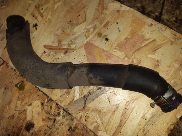 bontott TOYOTA AVENSIS T25 Vízcső