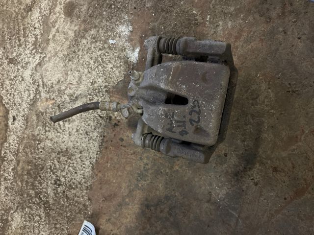 bontott TOYOTA AVENSIS T25 Bal hátsó Féknyereg Munkahengerrel