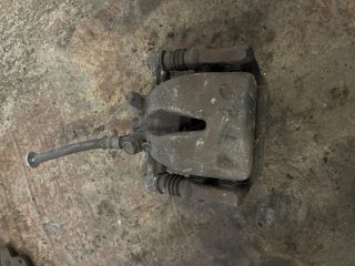 bontott TOYOTA AVENSIS T25 Bal hátsó Féknyereg Munkahengerrel