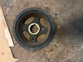 bontott TOYOTA AVENSIS T25 Főtengely Szíjtárcsa