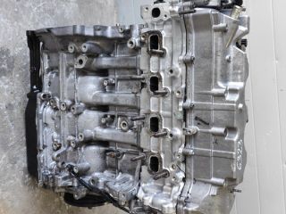 bontott TOYOTA AVENSIS T25 Komplett Motor (Segédberendezésekkel)