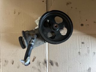 bontott TOYOTA AVENSIS T25 Kormányszervó Motor (Hidraulikus)