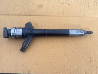 bontott TOYOTA AVENSIS T25 Porlasztó (1 db)