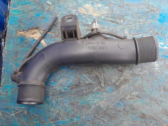 bontott TOYOTA AVENSIS T25 Turbócső