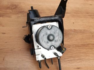 bontott TOYOTA AVENSIS T25 ABS Kocka