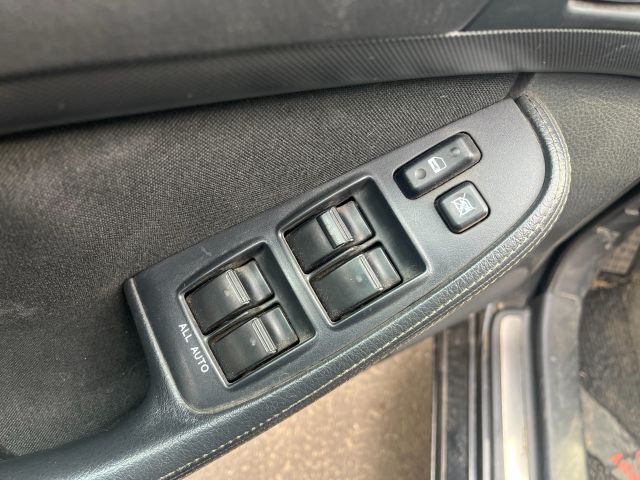 bontott TOYOTA AVENSIS T25 Bal első Gólyaláb (Lengécsillapító, Rugó)