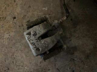 bontott TOYOTA AVENSIS T25 Bal hátsó Féknyereg Munkahengerrel