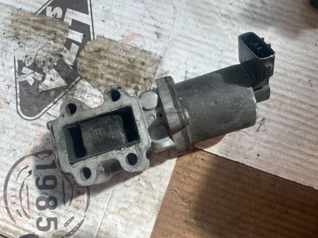 bontott TOYOTA AVENSIS T25 EGR / AGR Szelep