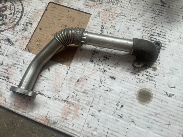 bontott TOYOTA AVENSIS T25 EGR Hűtő Cső