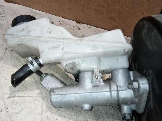 bontott TOYOTA AVENSIS T25 Fékrásegítő