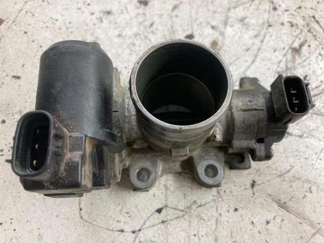 bontott TOYOTA AVENSIS T25 Fojtószelep (Elektromos)