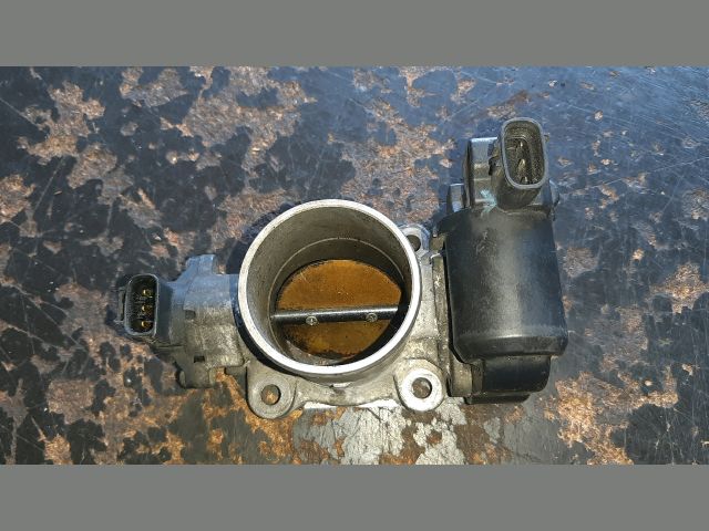 bontott TOYOTA AVENSIS T25 Fojtószelep (Elektromos)